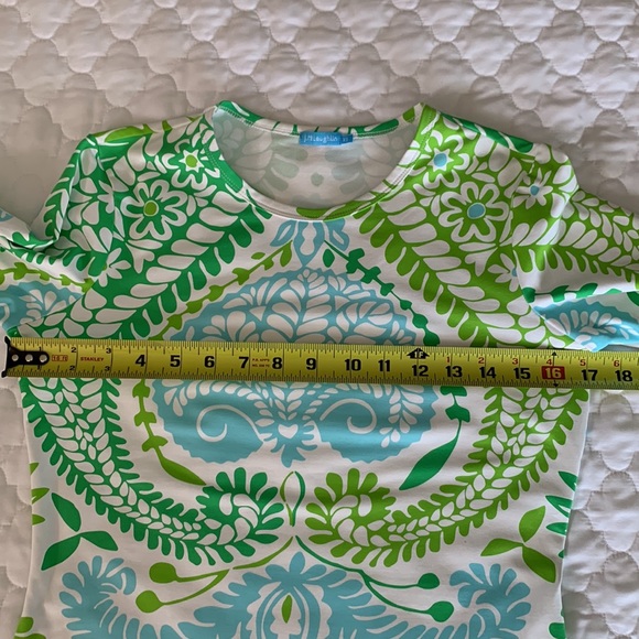 J. McLaughlin XS tee nylon and spandex like new in excellent condition. - Picture 5 of 8